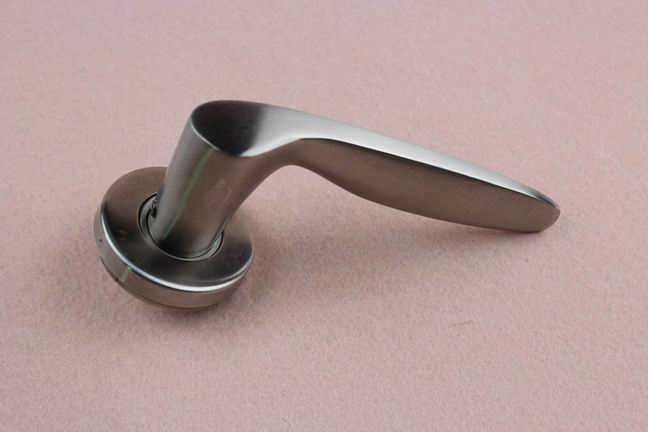 American hot selling SUS304 solid lever handle with 8mm spindle