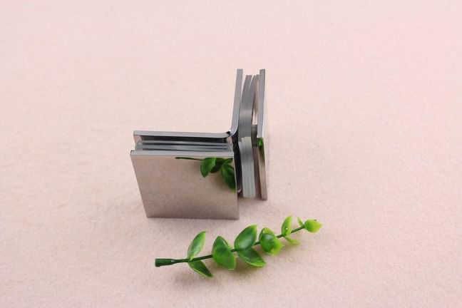 Flat inside / hole center type glass door clamp products